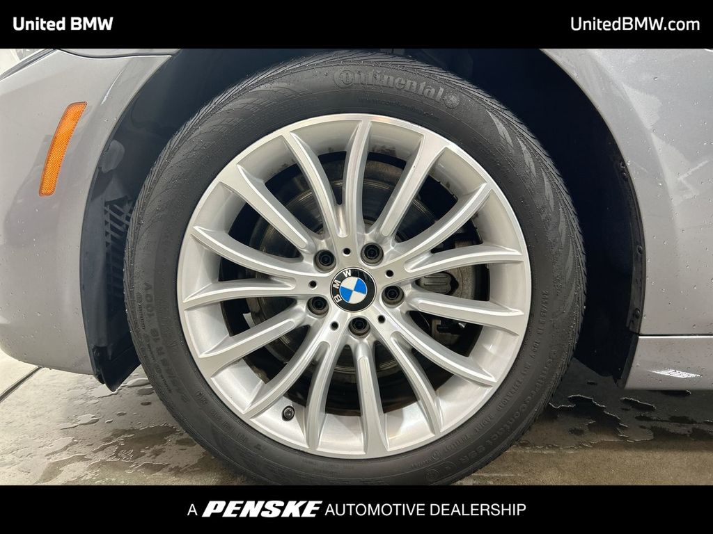 Thumbnail: 2014 BMW 5 Series - 10