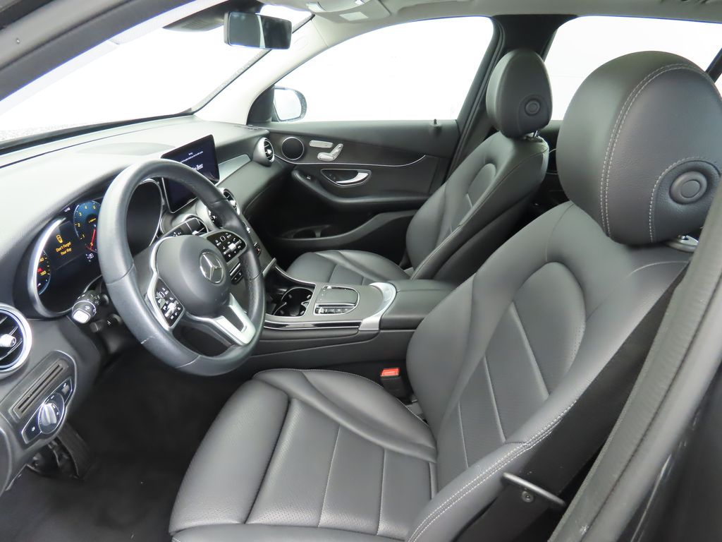 Thumbnail: 2022 Mercedes-Benz GLC - 19