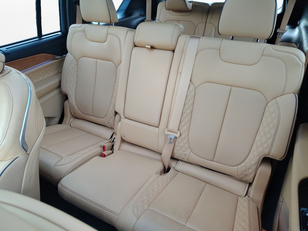 Used Car 2023 Jeep Grand Cherokee L  Summit For Sale Under $50,000 In Austin, Texas