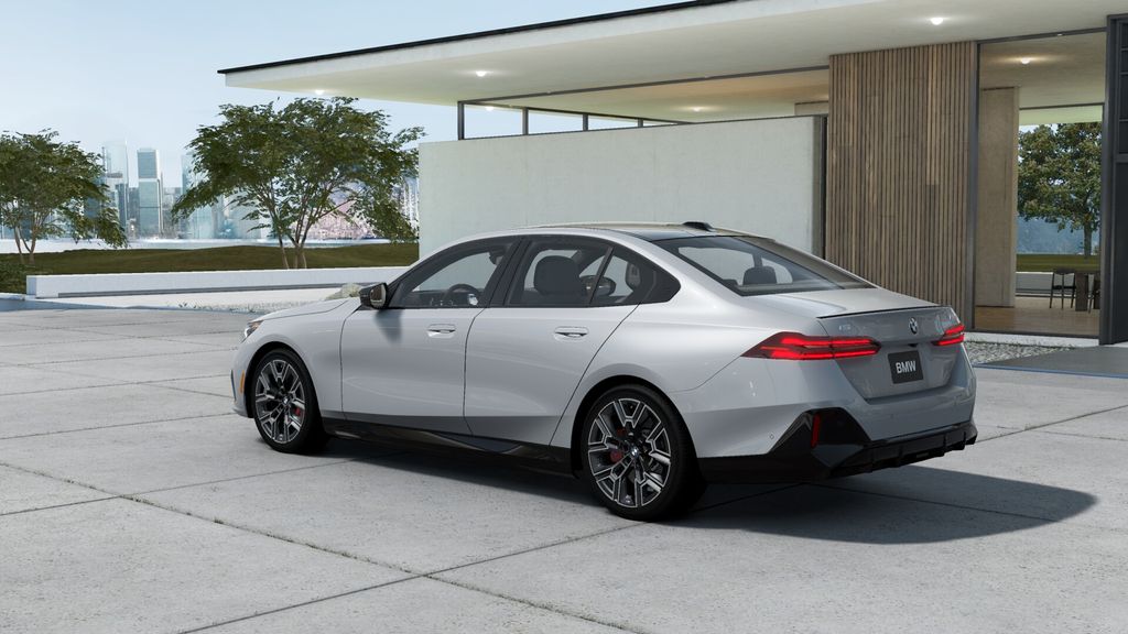 2025 BMW i5 M60 26