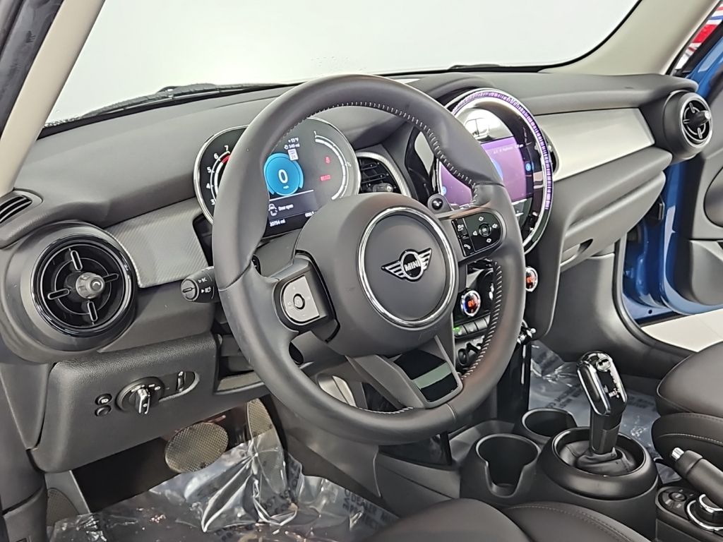 Thumbnail: 2024 MINI Cooper - 31