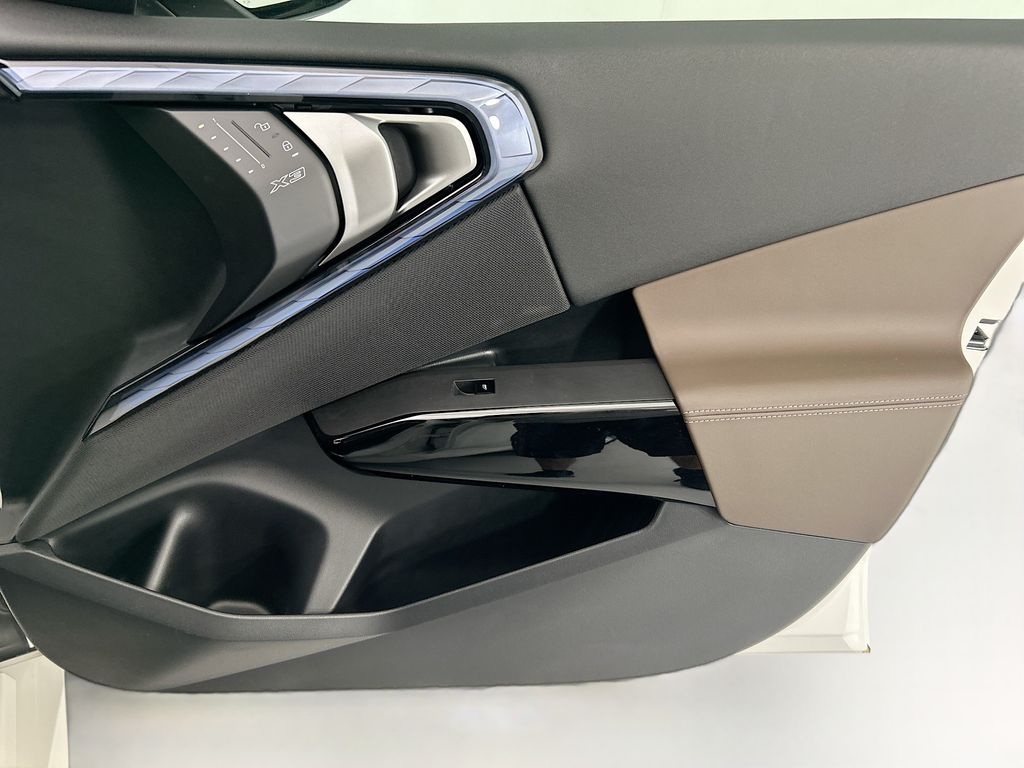 Thumbnail: 2026 BMW X3 - 24