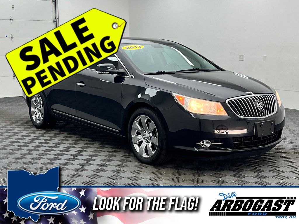 Carbon Black Metallic 2013 Buick LaCrosse Sedan Front-Wheel Drive 6-Speed Automatic