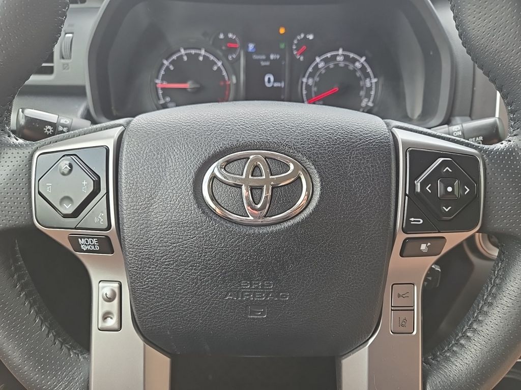 2022 Toyota 4Runner SR5 29