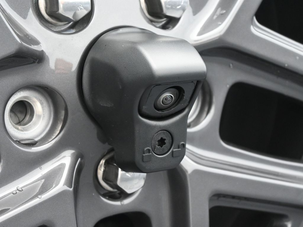 New 2026 Hydro Blue Pearl Coat Jeep Sport S image 26