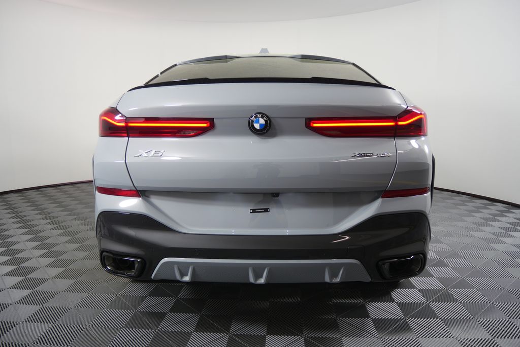 Thumbnail: 2026 BMW X6 - 4