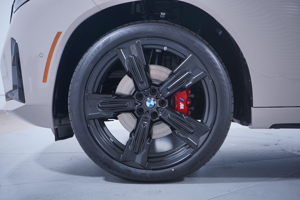 Thumbnail: 2026 BMW X3 - 2