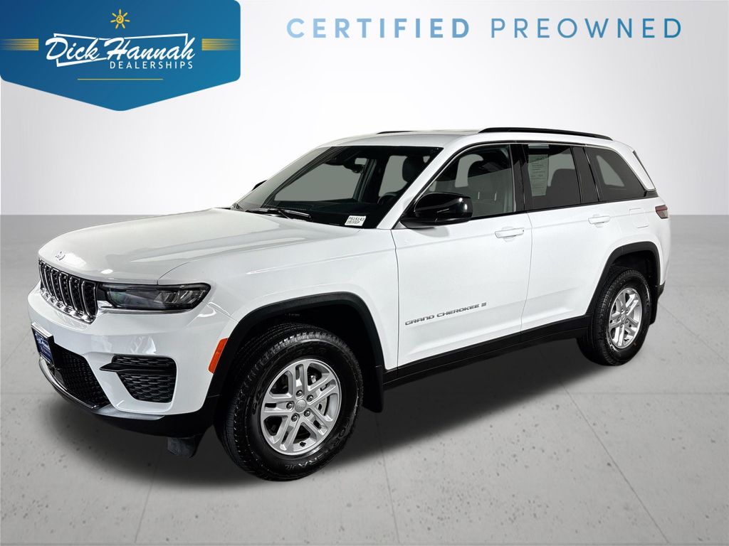 2025 Jeep Grand Cherokee Laredo
