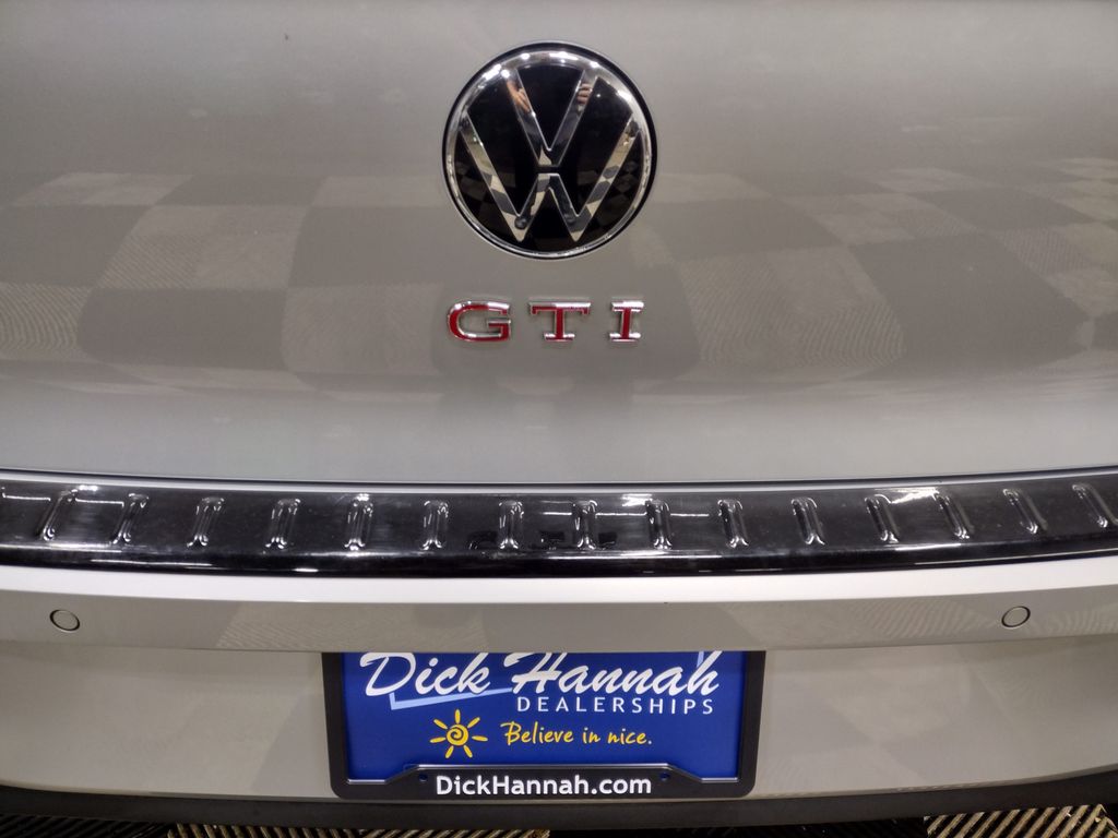 2022 Volkswagen Golf GTI Autobahn