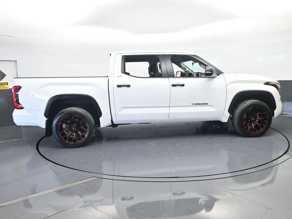 Used 2024 Wind Chill Pearl Toyota SR5 image 7