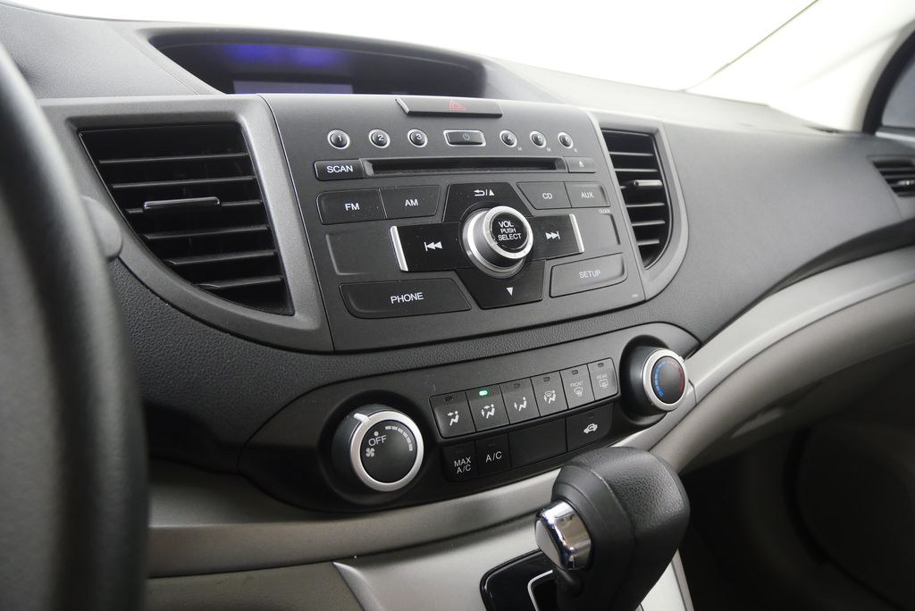 2014 Honda CR-V LX 24