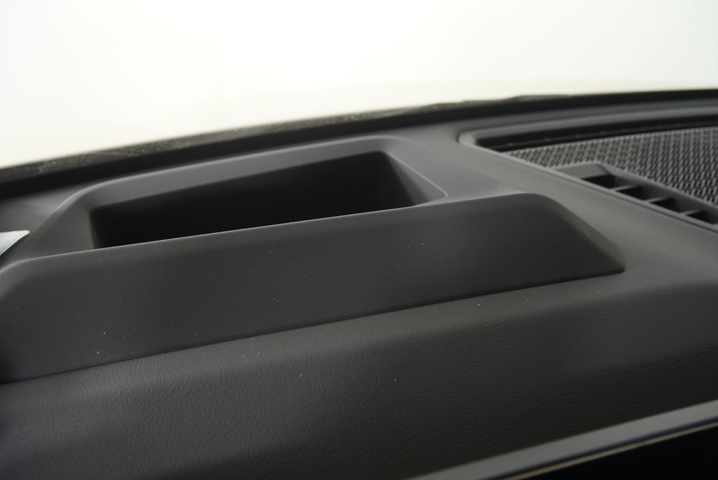 Thumbnail: 2026 BMW X1 - 17