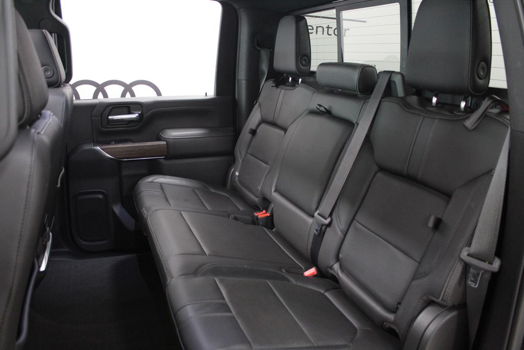 Thumbnail: 2020 Chevrolet Silverado 2500 - 20