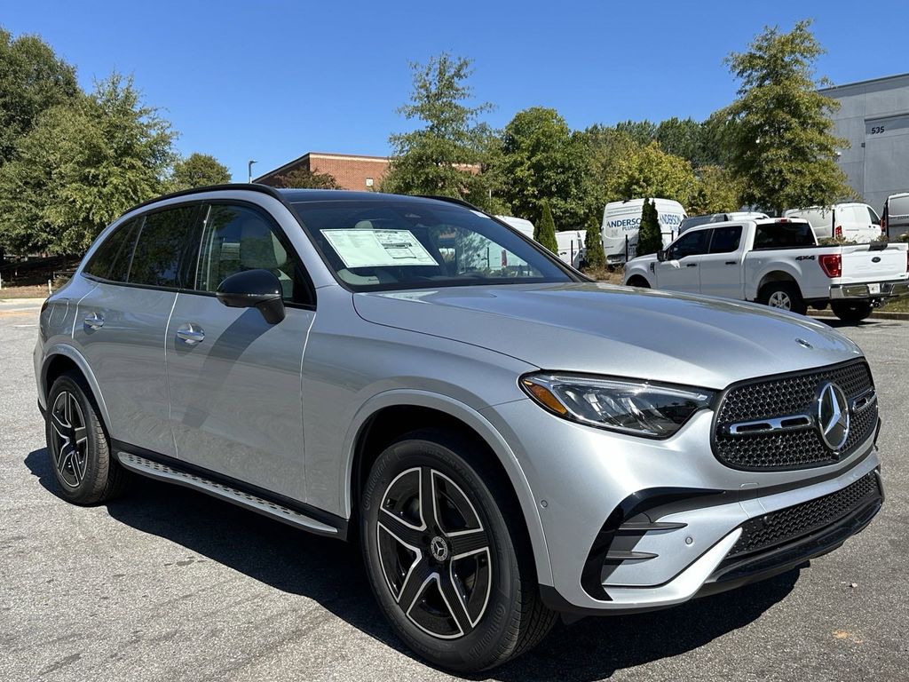 2025 Mercedes-Benz GLC GLC 350e 2