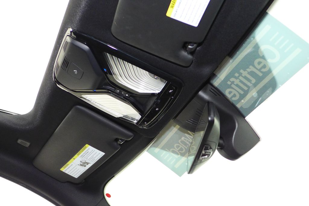 Thumbnail: 2023 BMW i4 - 17