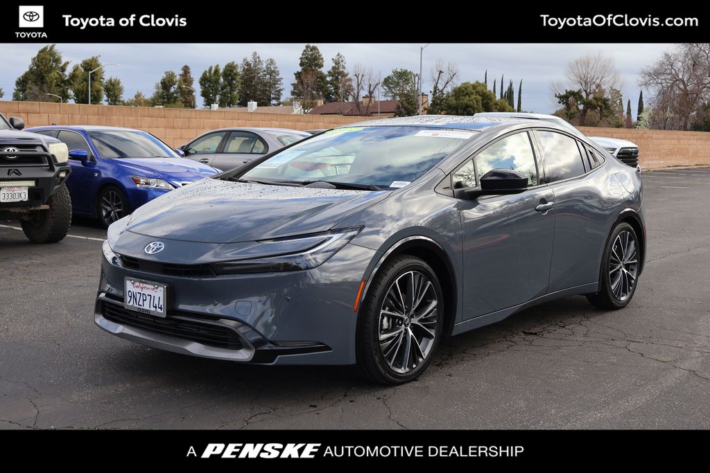 2024 Toyota Prius XLE -
                Clovis, CA