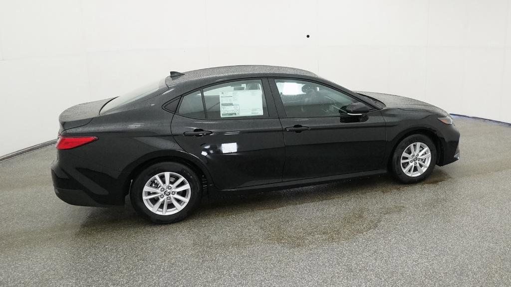 Thumbnail: 2026 Toyota Camry - 17