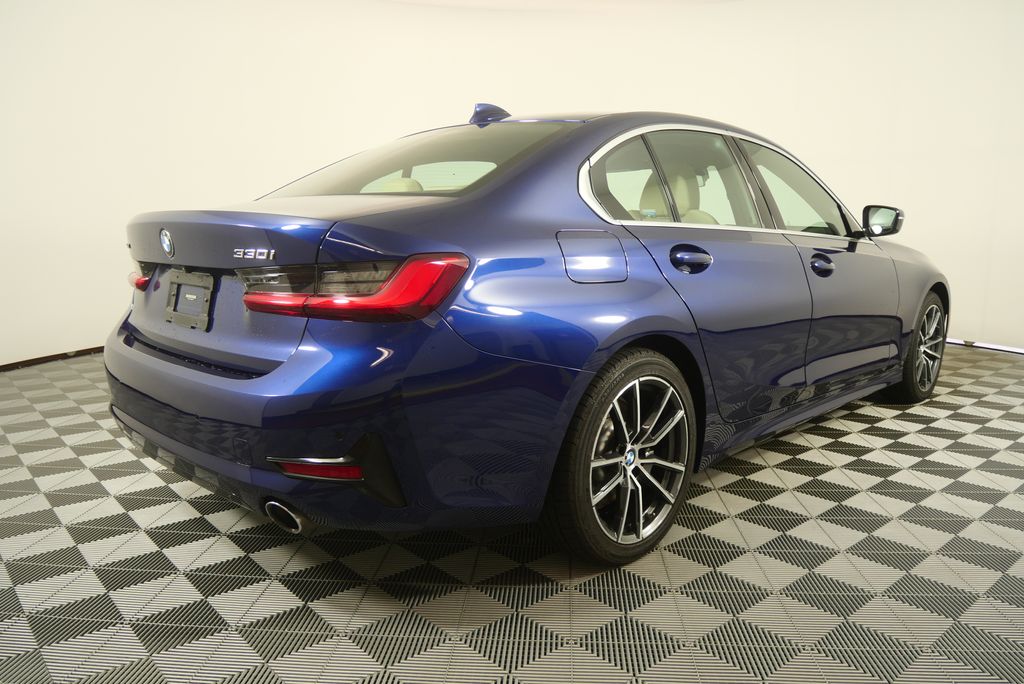 Thumbnail: 2020 BMW 3 Series - 3