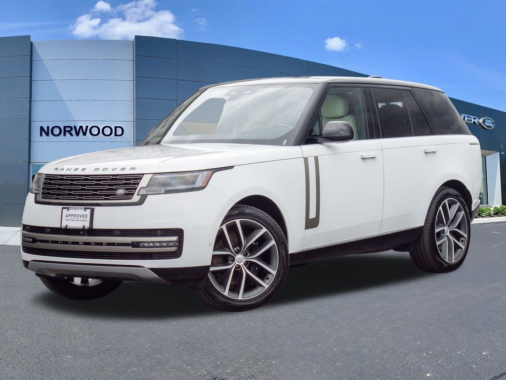 Fuji White 2025 Land Rover Range Rover P400 SE AWD SUV / Crossover All-Wheel Drive 8-Speed Automatic