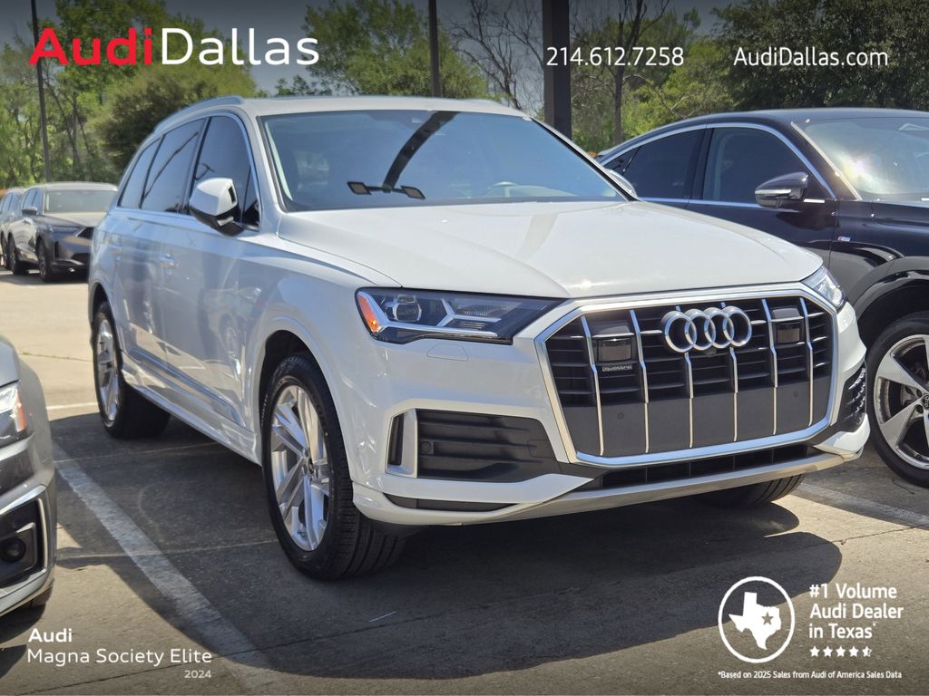 2023 Audi Q7 quattro Premium 45 TFSI