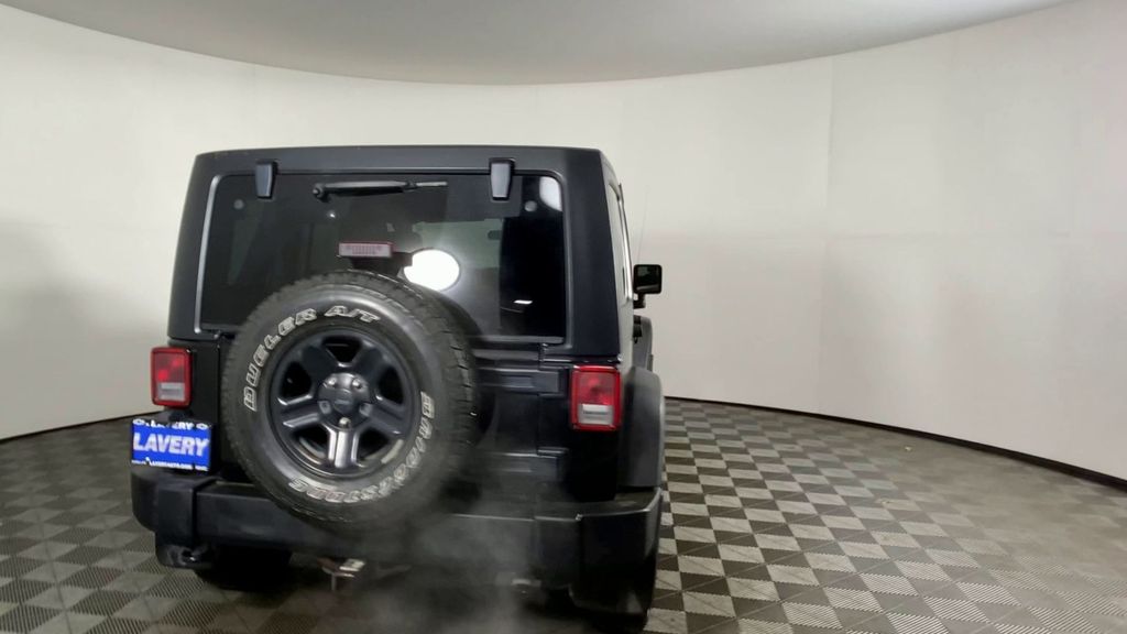 2017 Jeep Wrangler Unlimited Sport 8