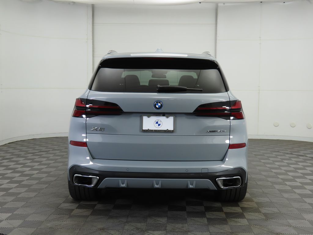 Thumbnail: 2026 BMW X5 - 6