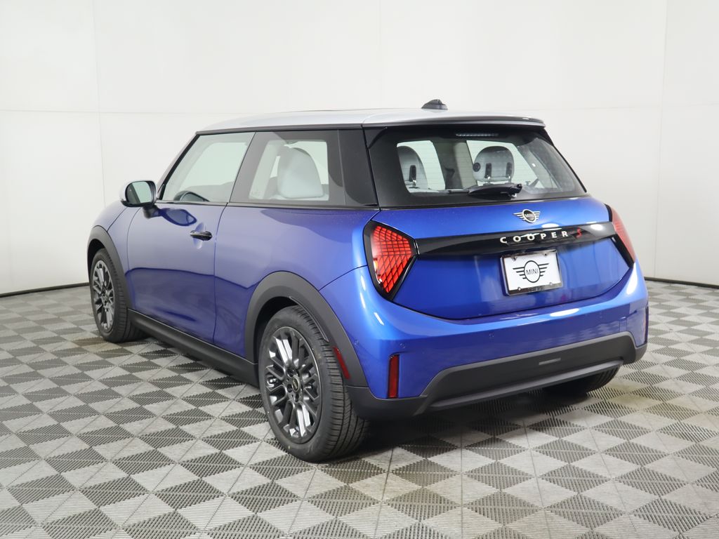 2025 MINI Cooper S 7