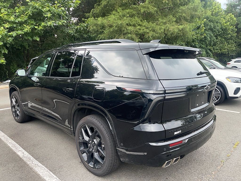 Thumbnail: 2024 Chevrolet Traverse - 2