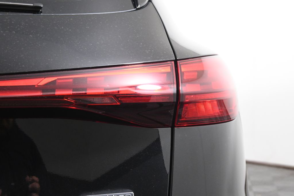 Thumbnail: 2025 Audi Q5 - 13