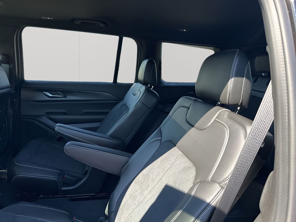 New Car 2025 Jeep Grand Cherokee L  For Sale Under $50,000 In Austin, Texas