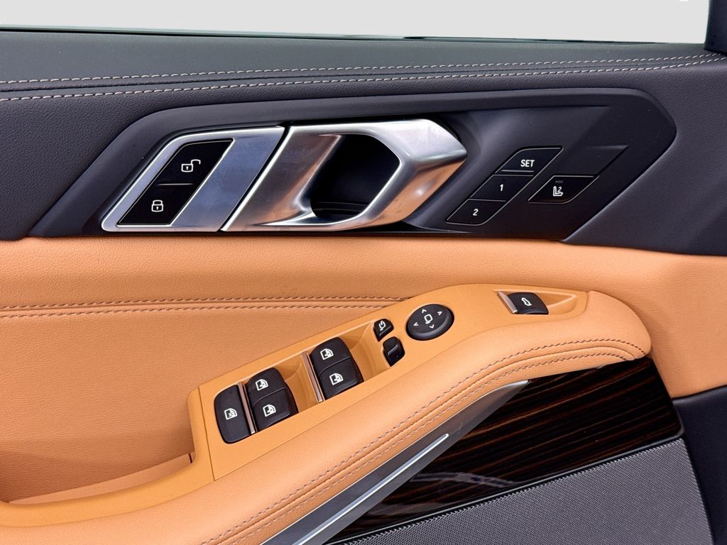 Thumbnail: 2026 BMW X5 - 22