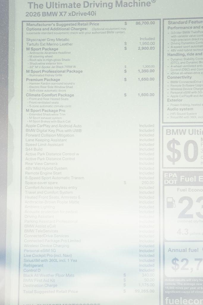 Thumbnail: 2026 BMW X7 - 9