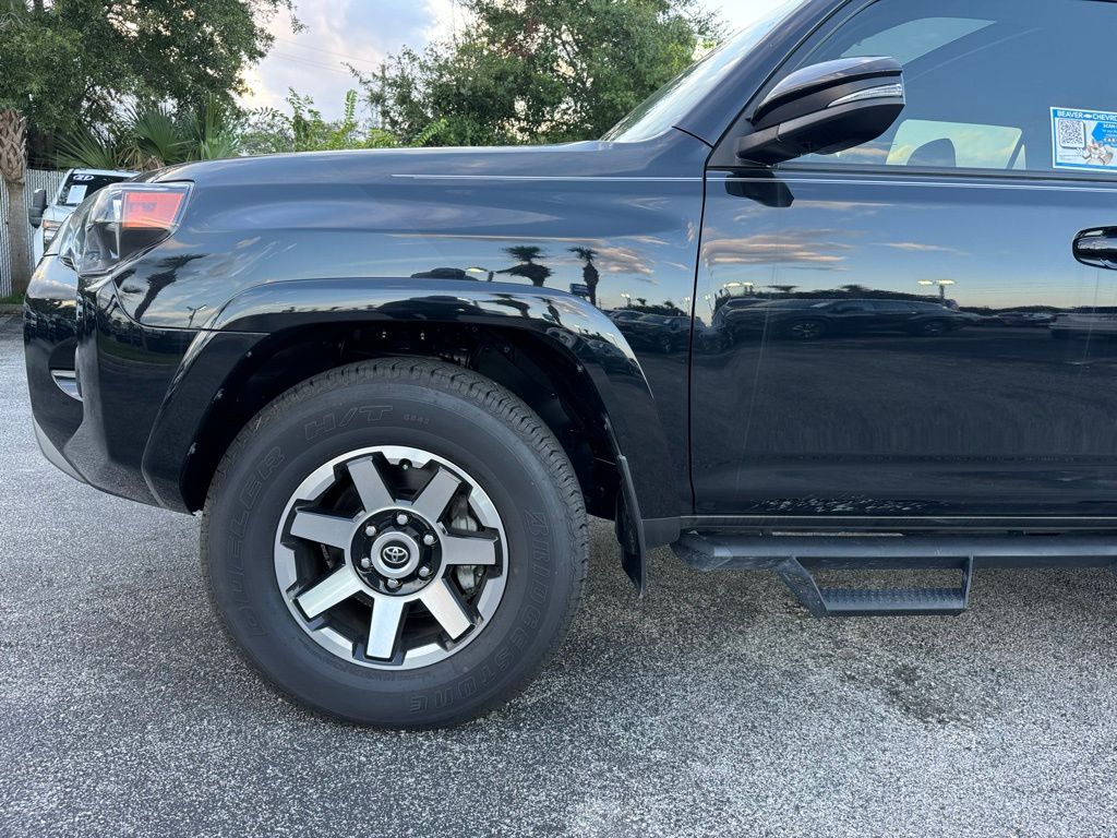 2023 Toyota 4Runner TRD Off-Road Premium 11