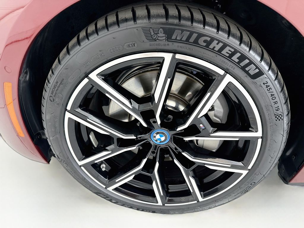 Thumbnail: 2023 BMW i4 - 29