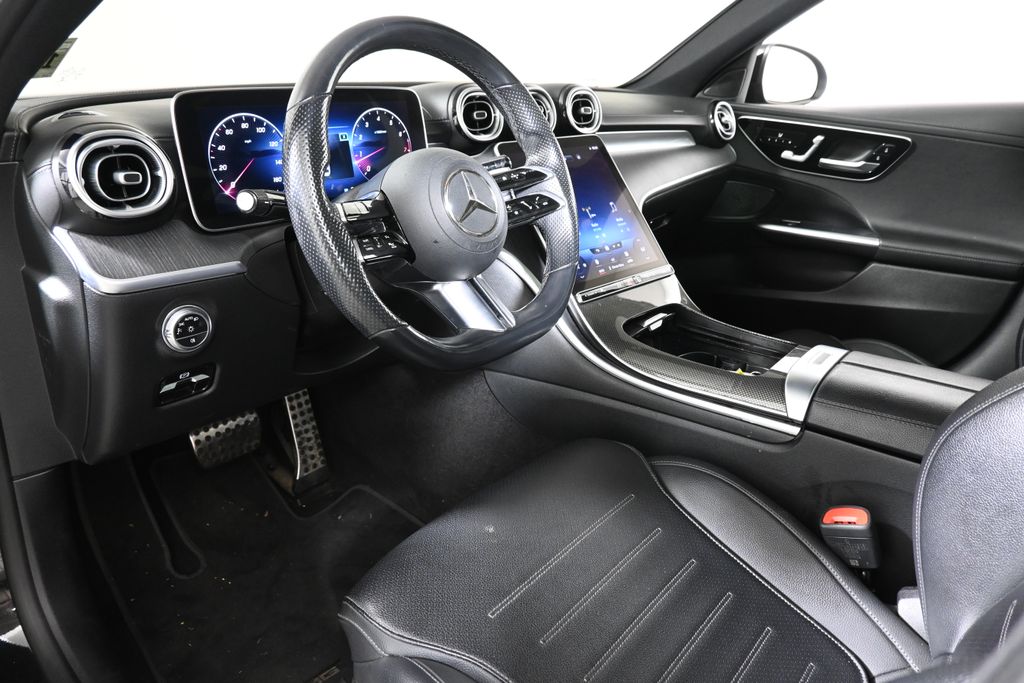 Thumbnail: 2022 Mercedes-Benz C-Class - 4