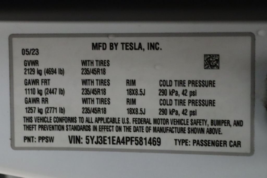 Thumbnail: 2023 Tesla Model 3 - 17