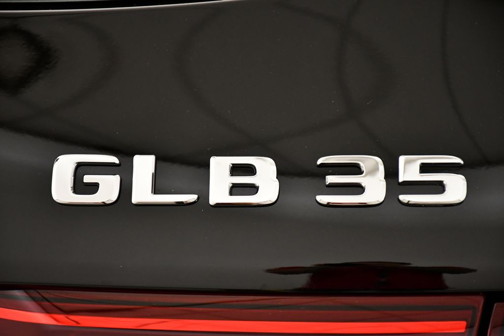 Thumbnail: 2026 Mercedes-Benz GLB - 10