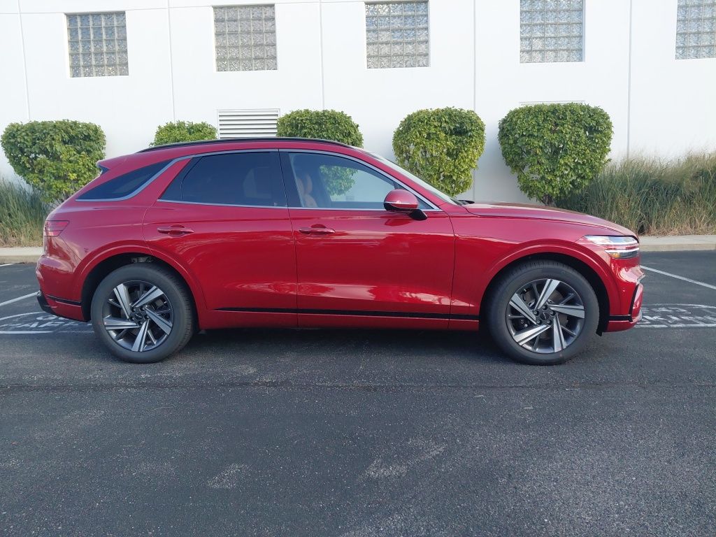 Thumbnail: 2026 Genesis GV70 - 8