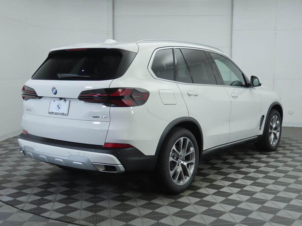 Thumbnail: 2026 BMW X5 - 5