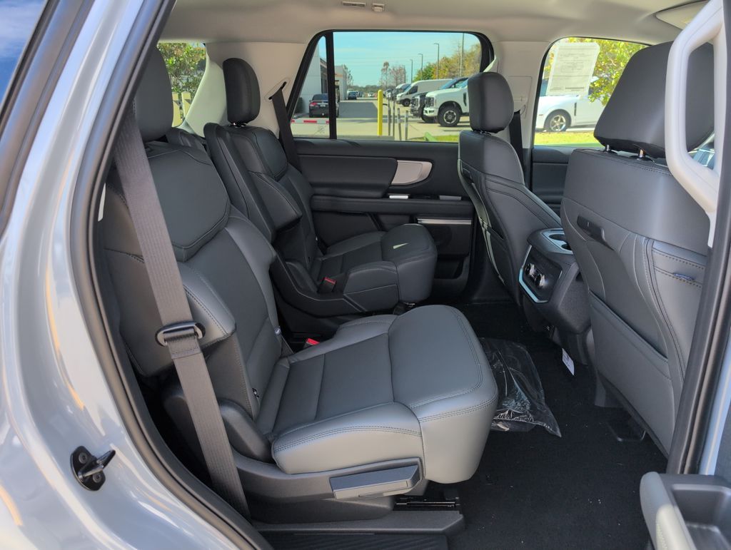 New 2026 Gray Ford Active image 15