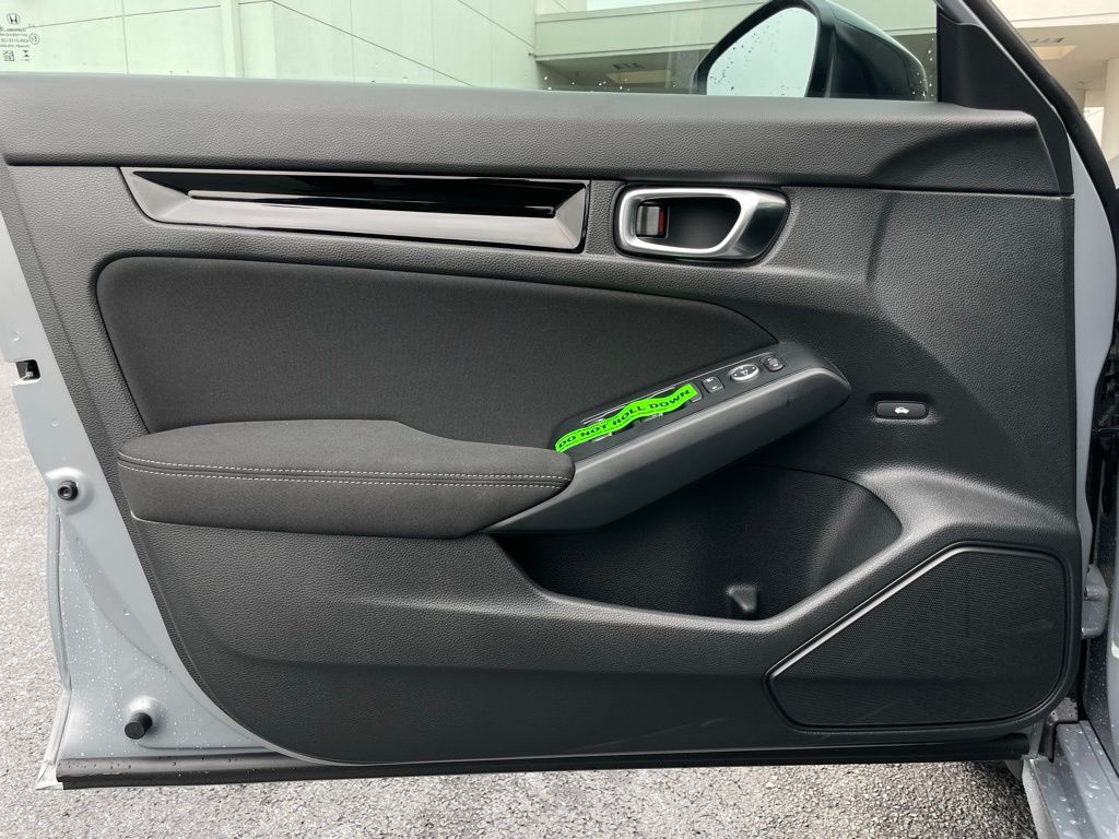 2025 Honda Civic Sport 22