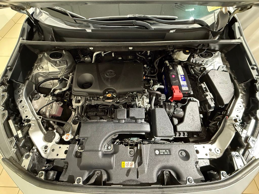 Thumbnail: 2024 Toyota RAV4 - 10