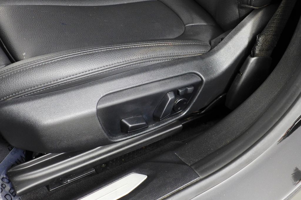 Thumbnail: 2022 BMW 2 Series - 22