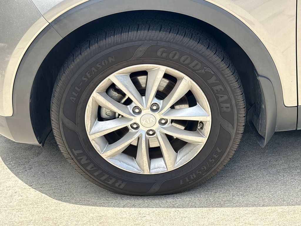 Used 2017 Silver Kia LX image 12