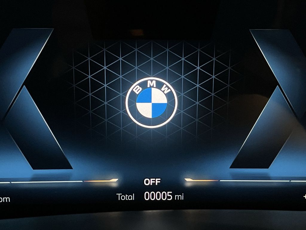 Thumbnail: 2026 BMW X6 - 15