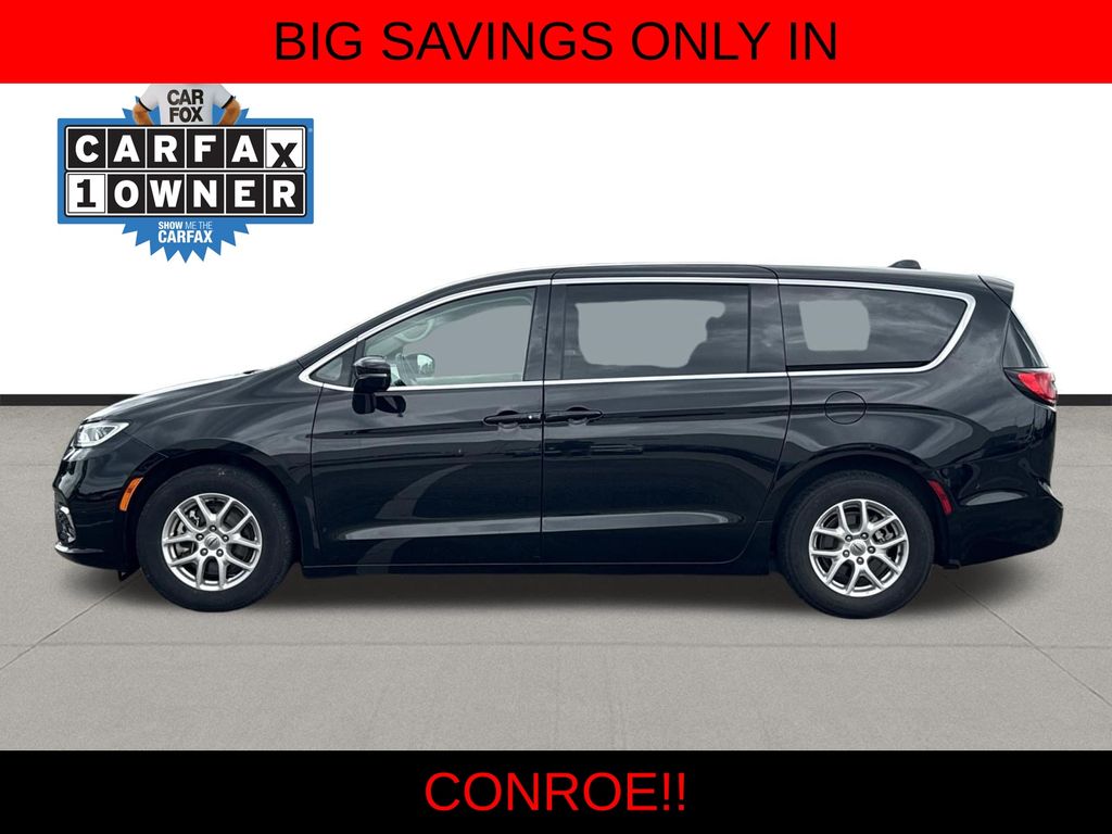2024 Chrysler Pacifica Touring L - 7