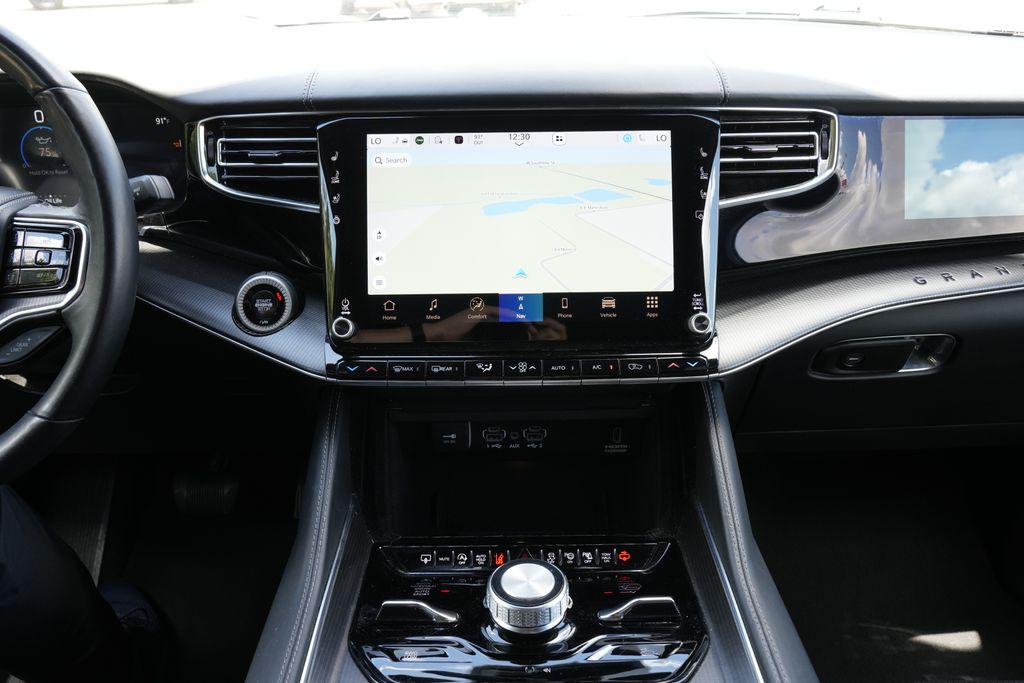 2024 Jeep Grand Wagoneer L Series II White/off-white at Victoria Chrysler Dodge Jeep Ram