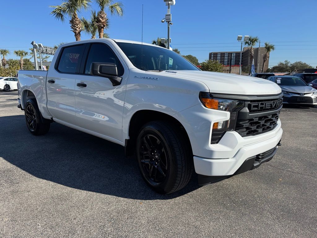 2024 Chevrolet Silverado 1500 Custom 10