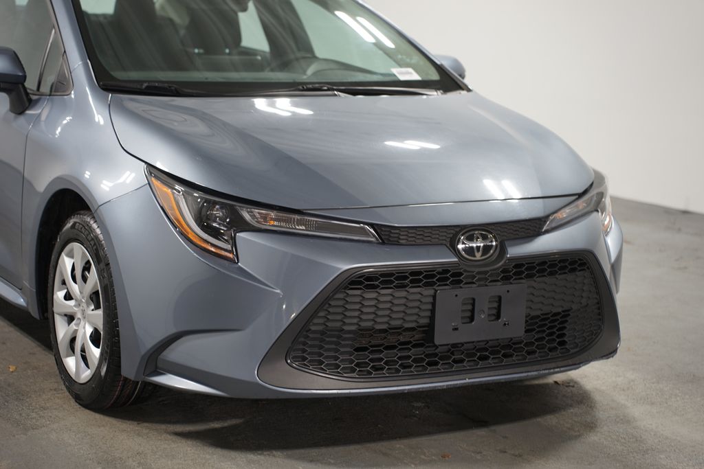 2022 Toyota Corolla LE 4