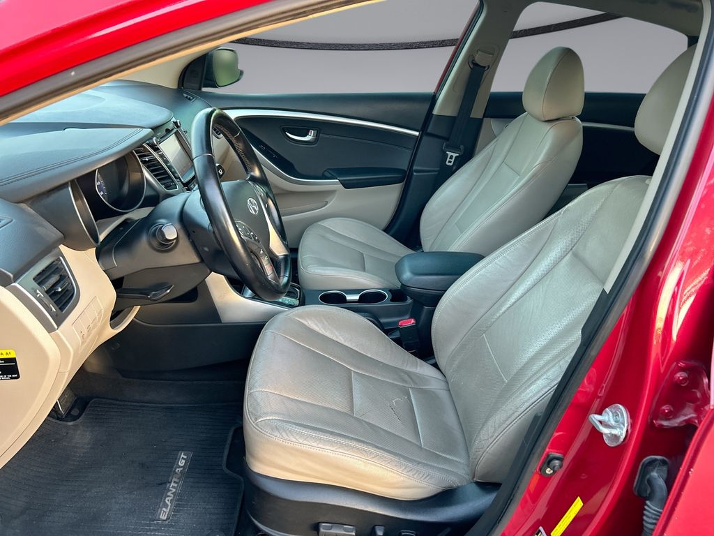 Thumbnail: 2014 Hyundai Elantra - 11